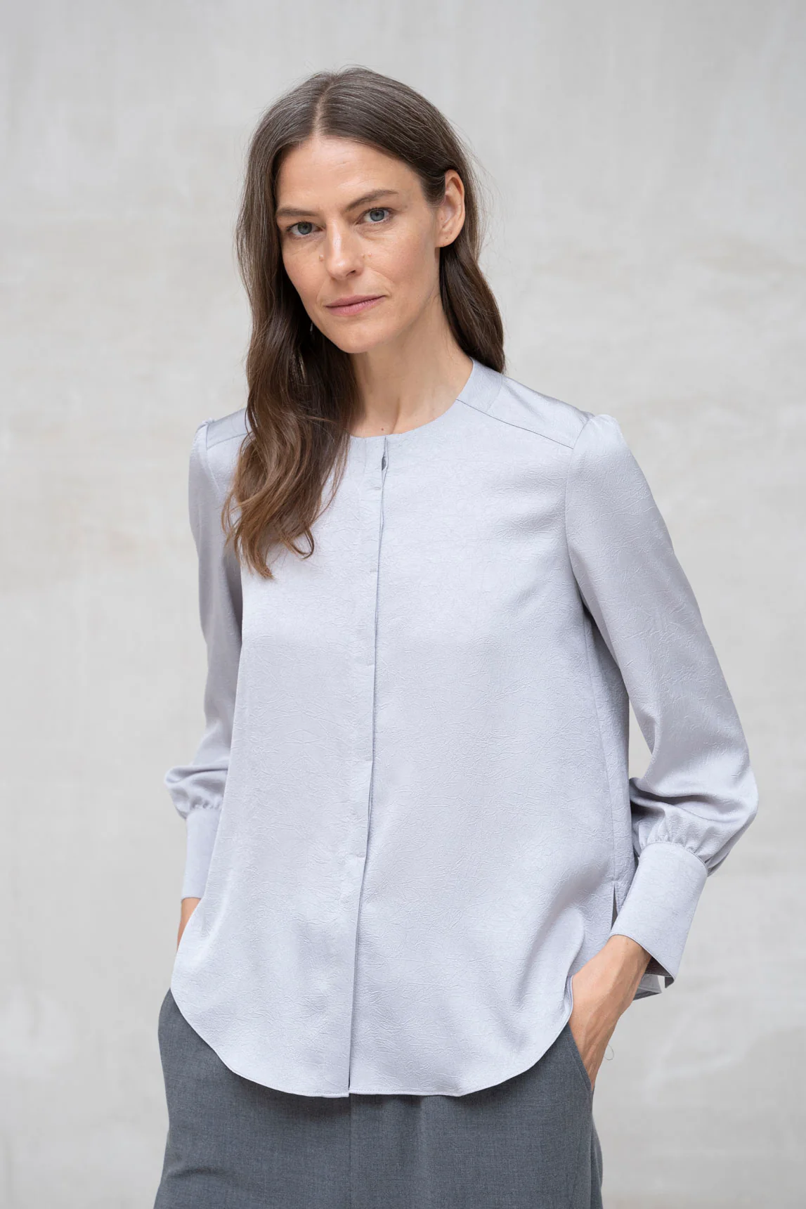 Blusa Fermo gris perla