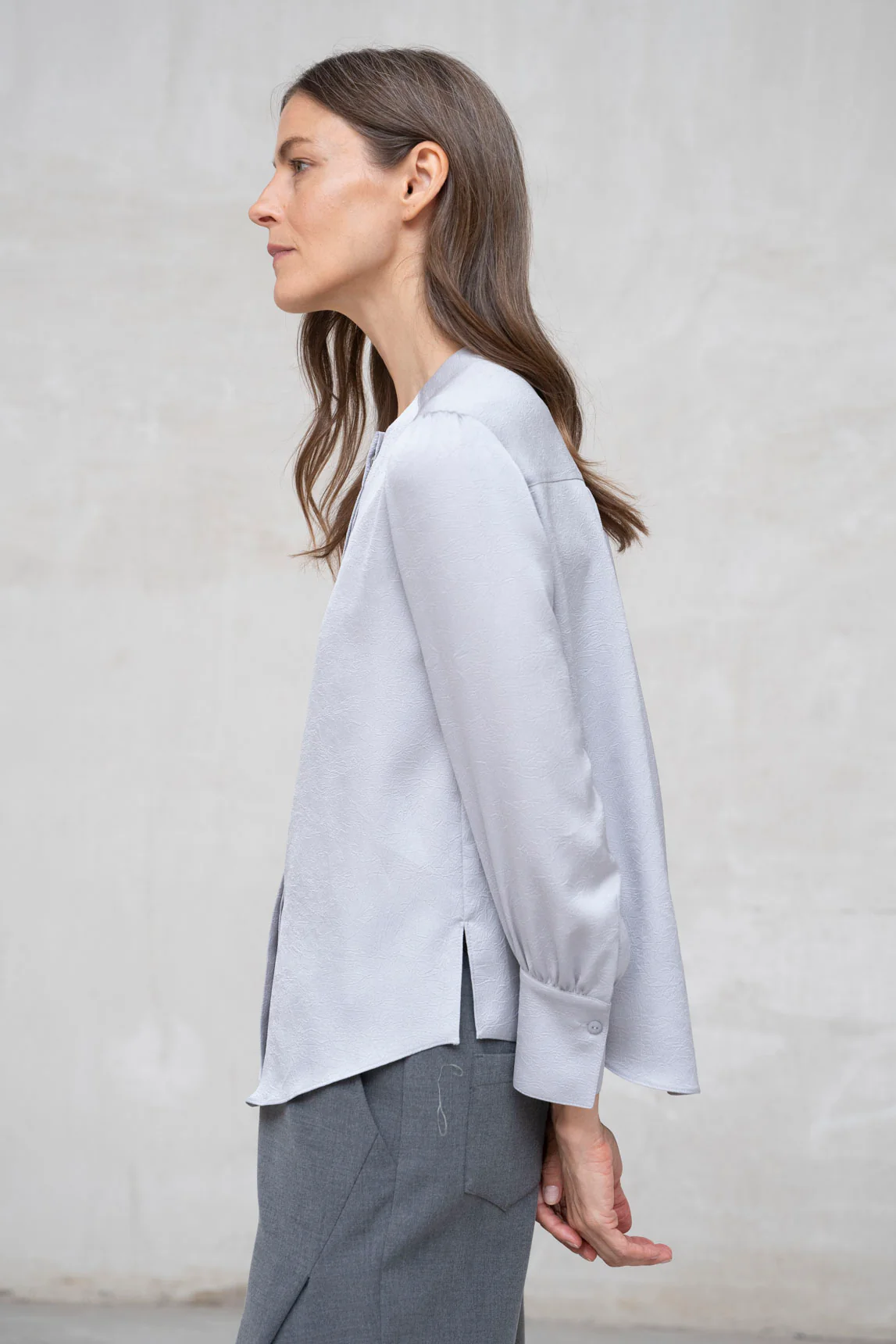 Blusa Fermo gris perla - Image 3