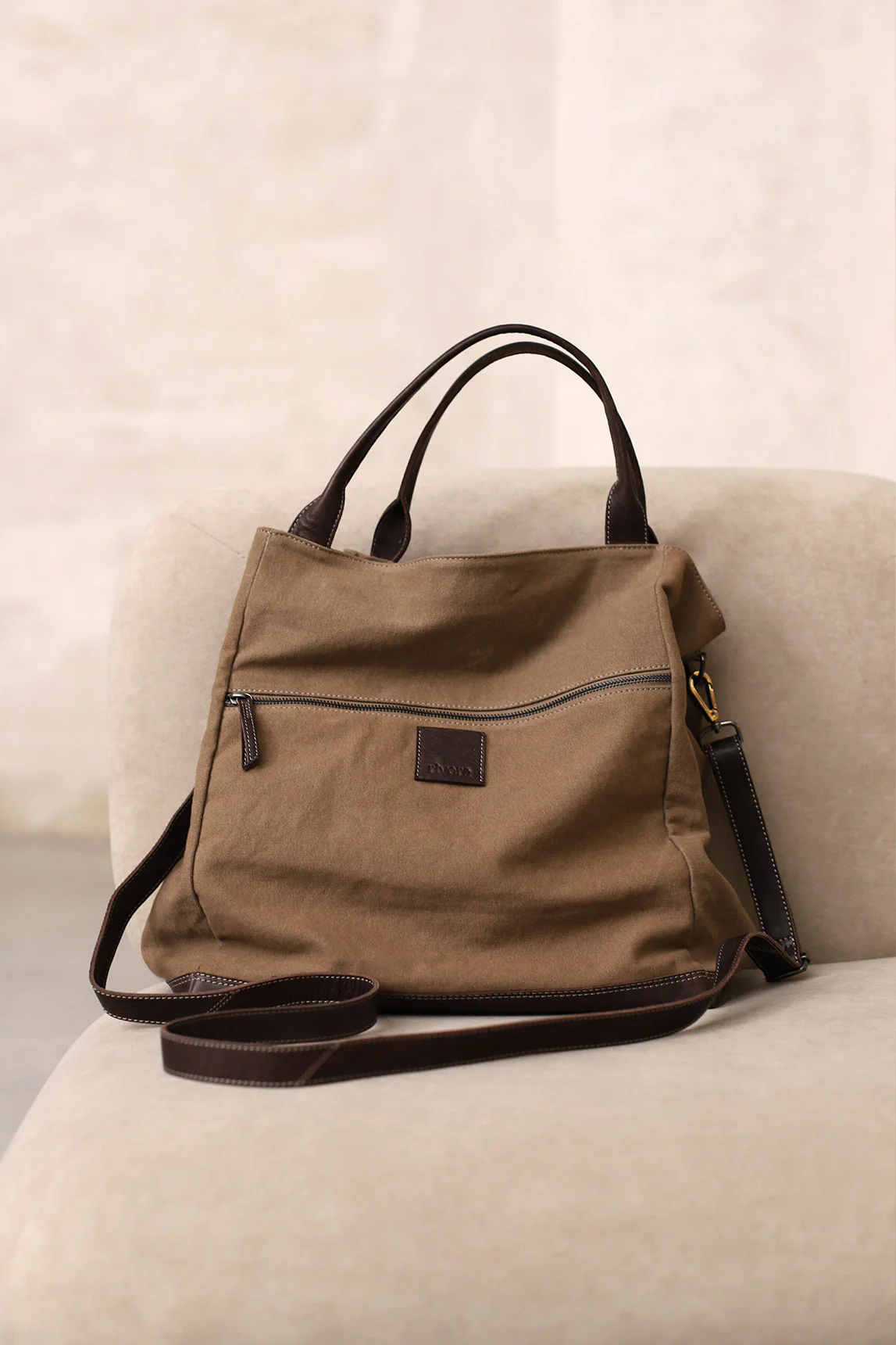Bolso Elen camel grande - Image 4