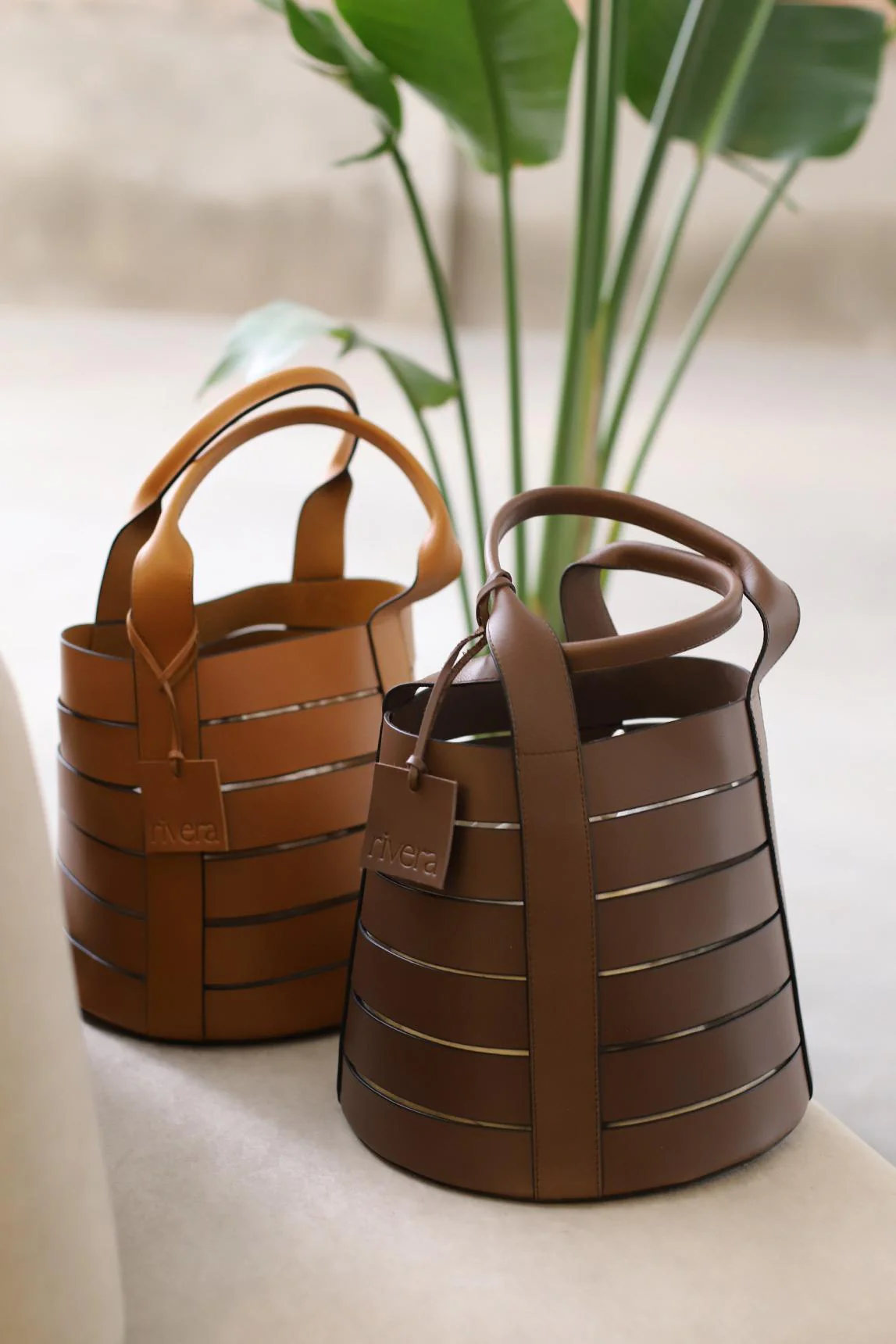 Bolso Kaelis cuero - Image 3