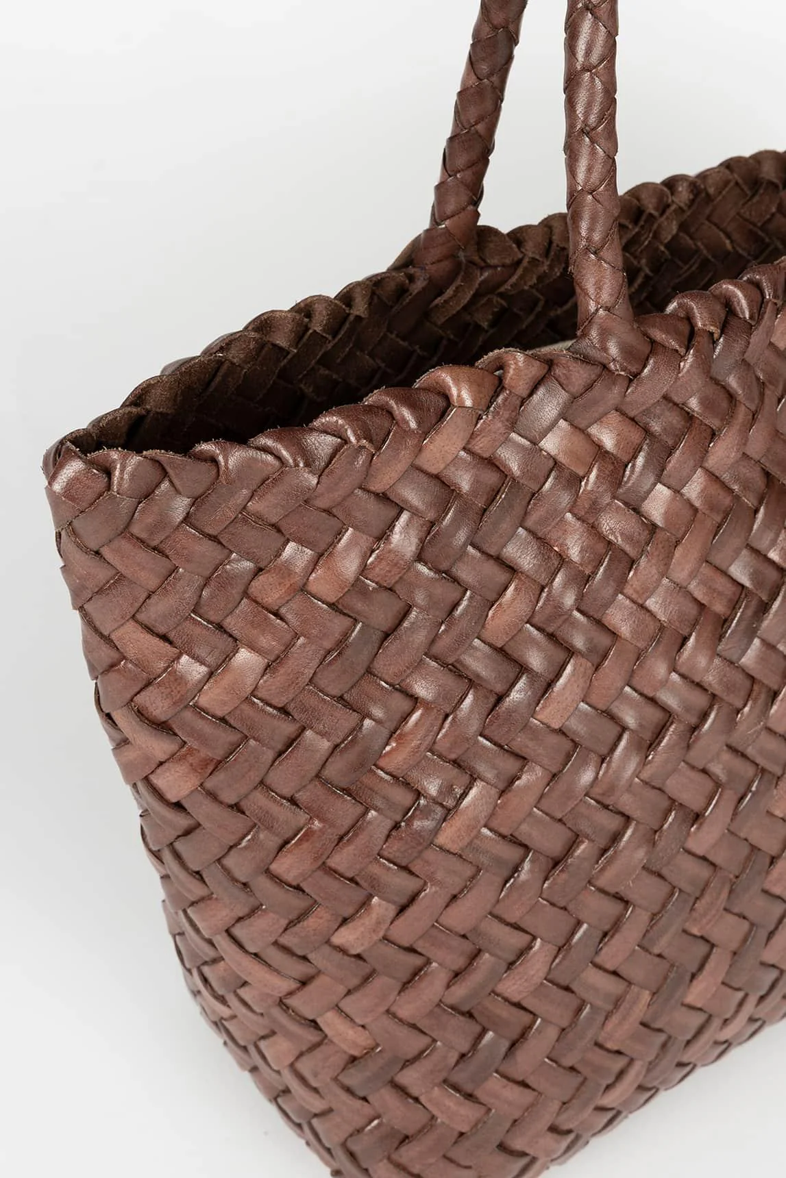 Bolso Sune trenzado de piel marrón - Image 3