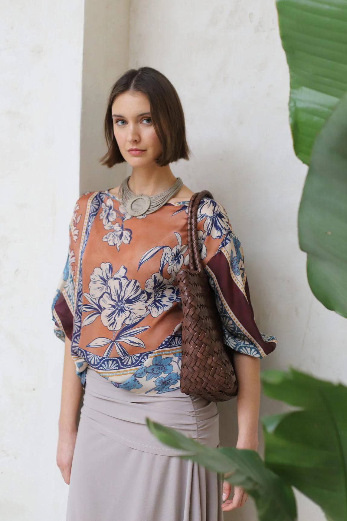Bolso Sune trenzado de piel marrón - Image 5