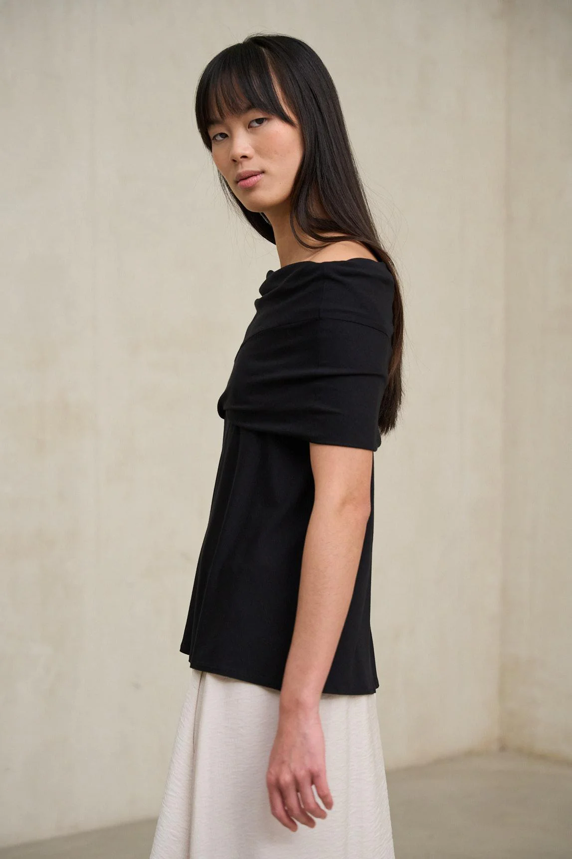 Camiseta Oryen negro - Image 2