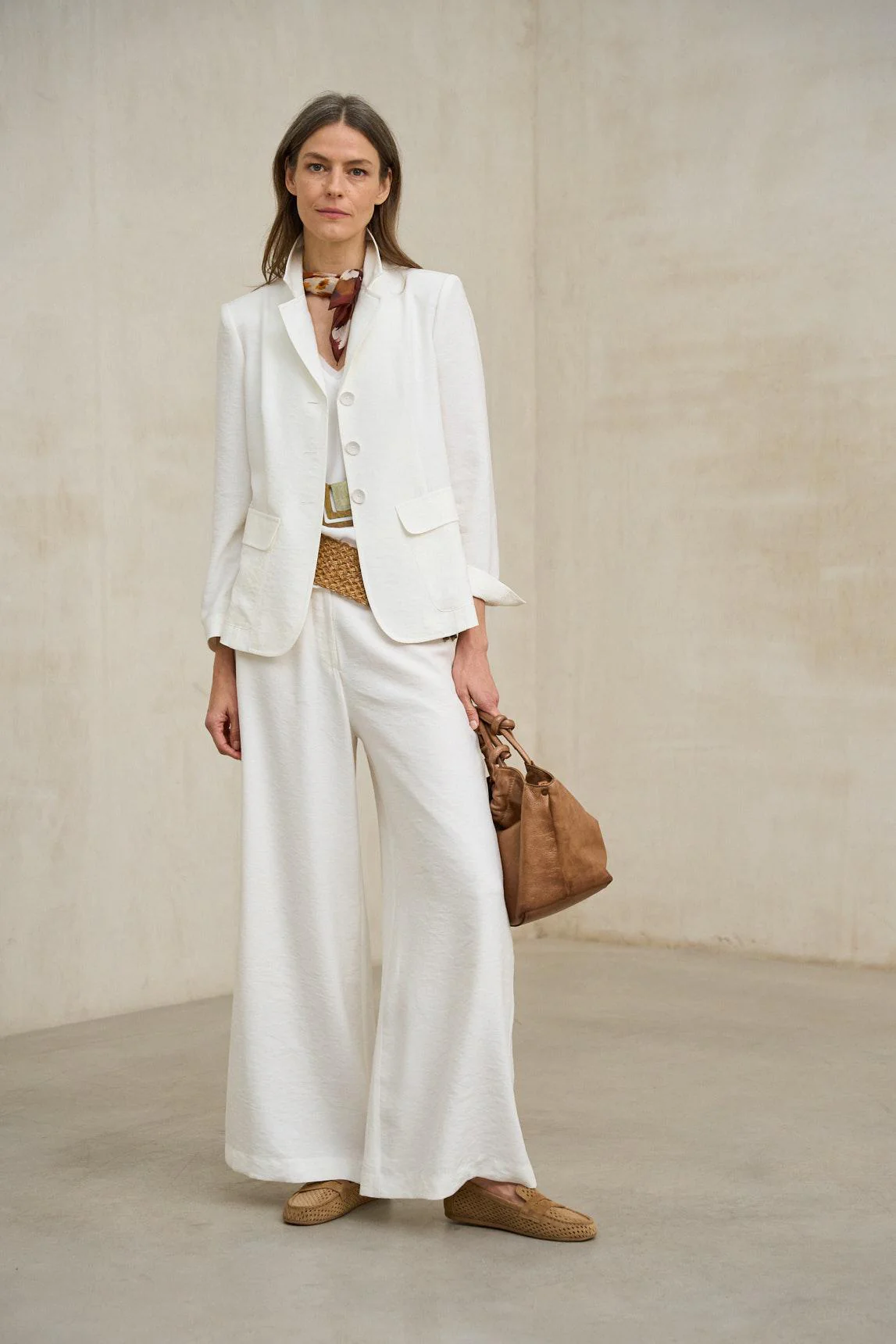 Chaqueta Elira Blanco - Image 4