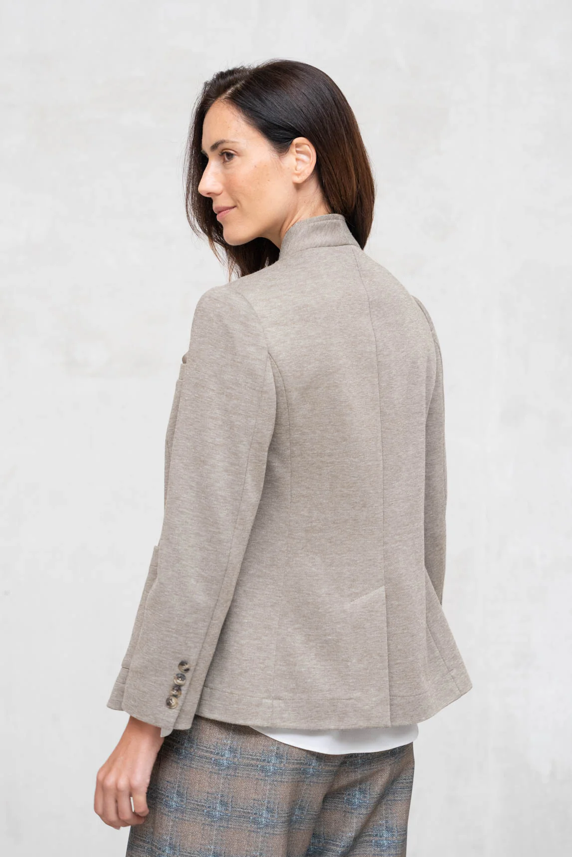 Chaqueta Ferrara arena - Image 3