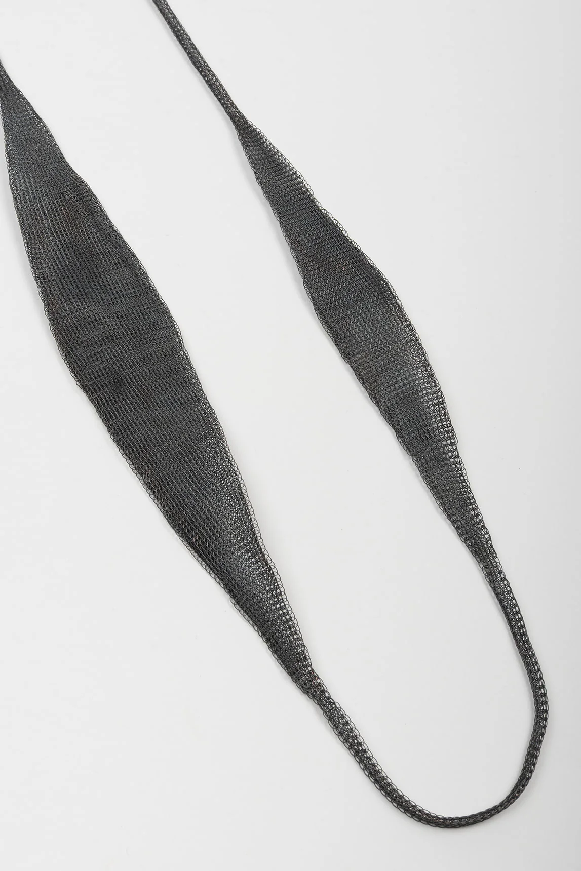Collar Apulia malla antracita - Image 2