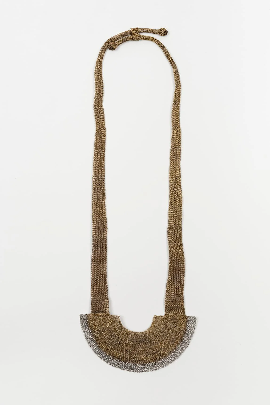 Collar Ardiel Latón