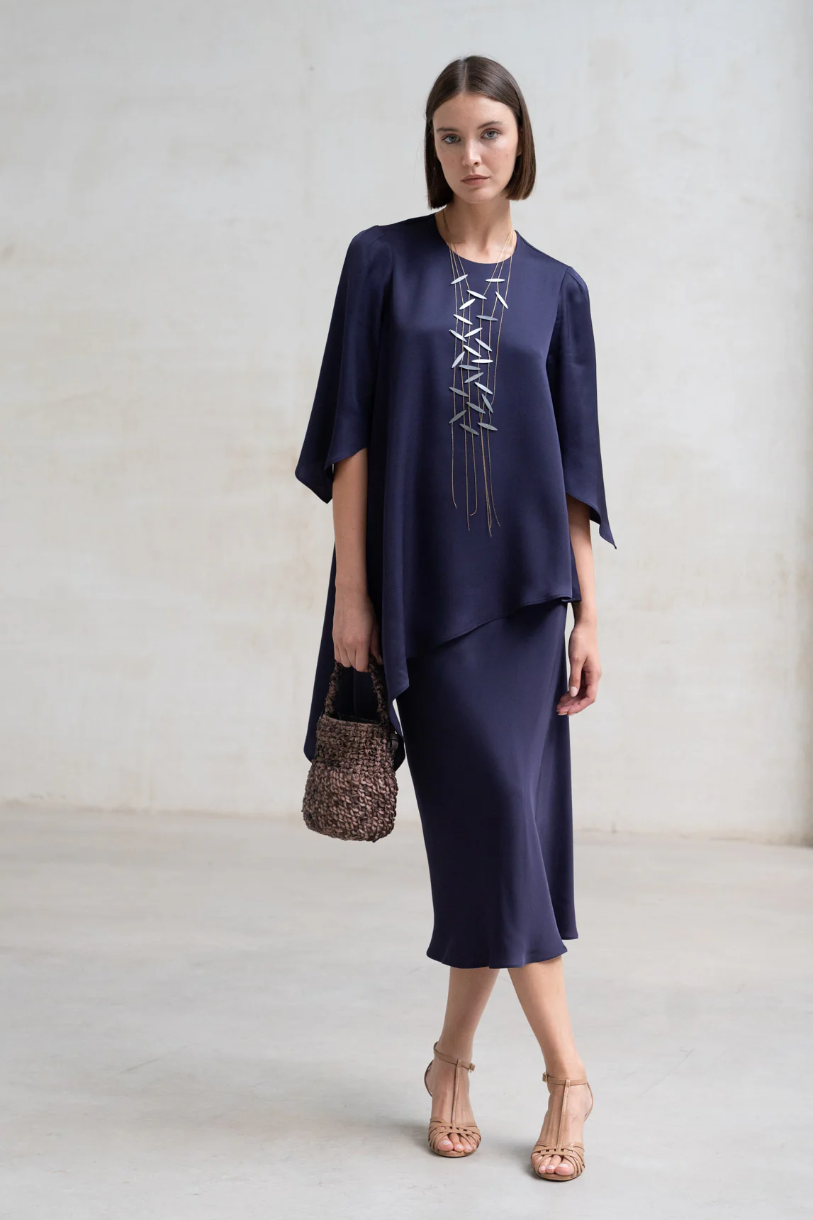 Falda Capri marino - Image 5