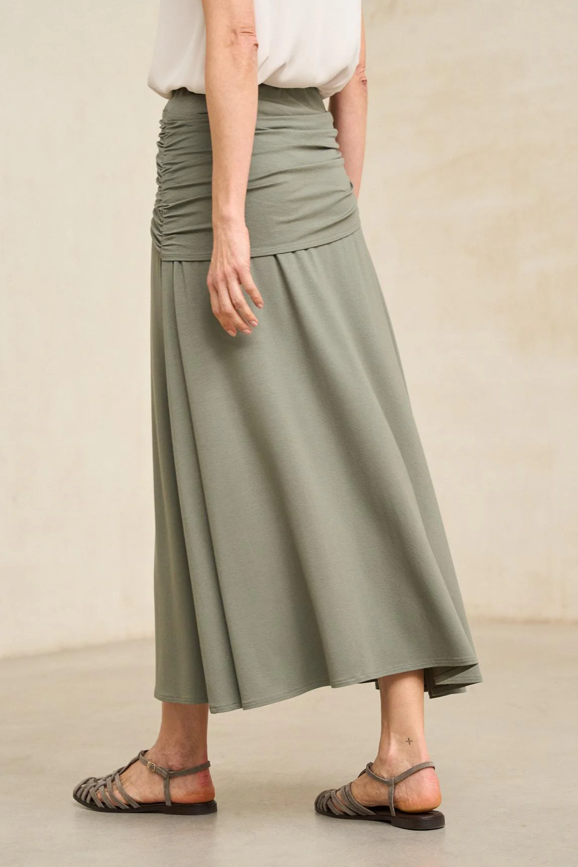 Falda Kaia Caqui - Image 4