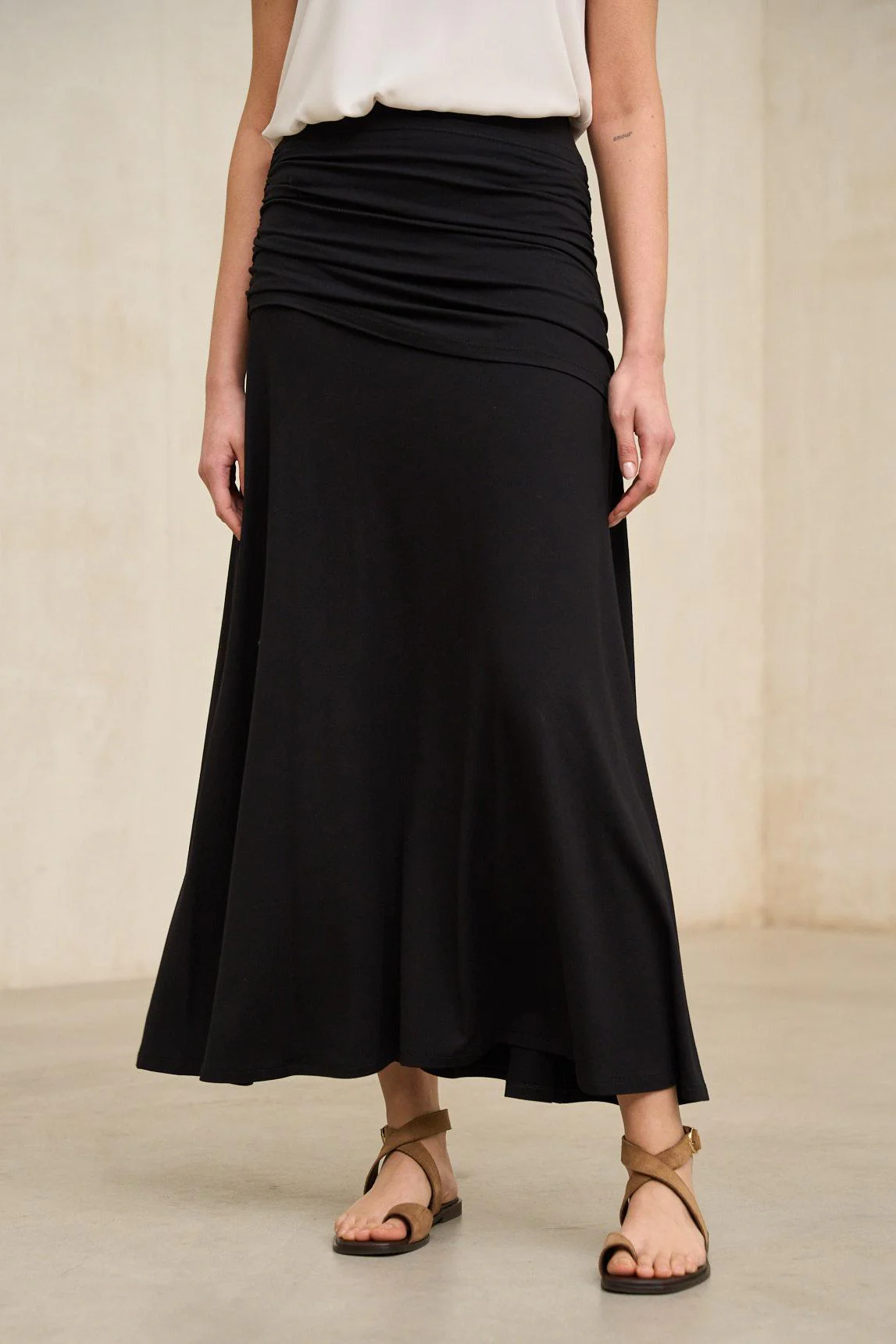 Falda Kaia Negro - Image 2