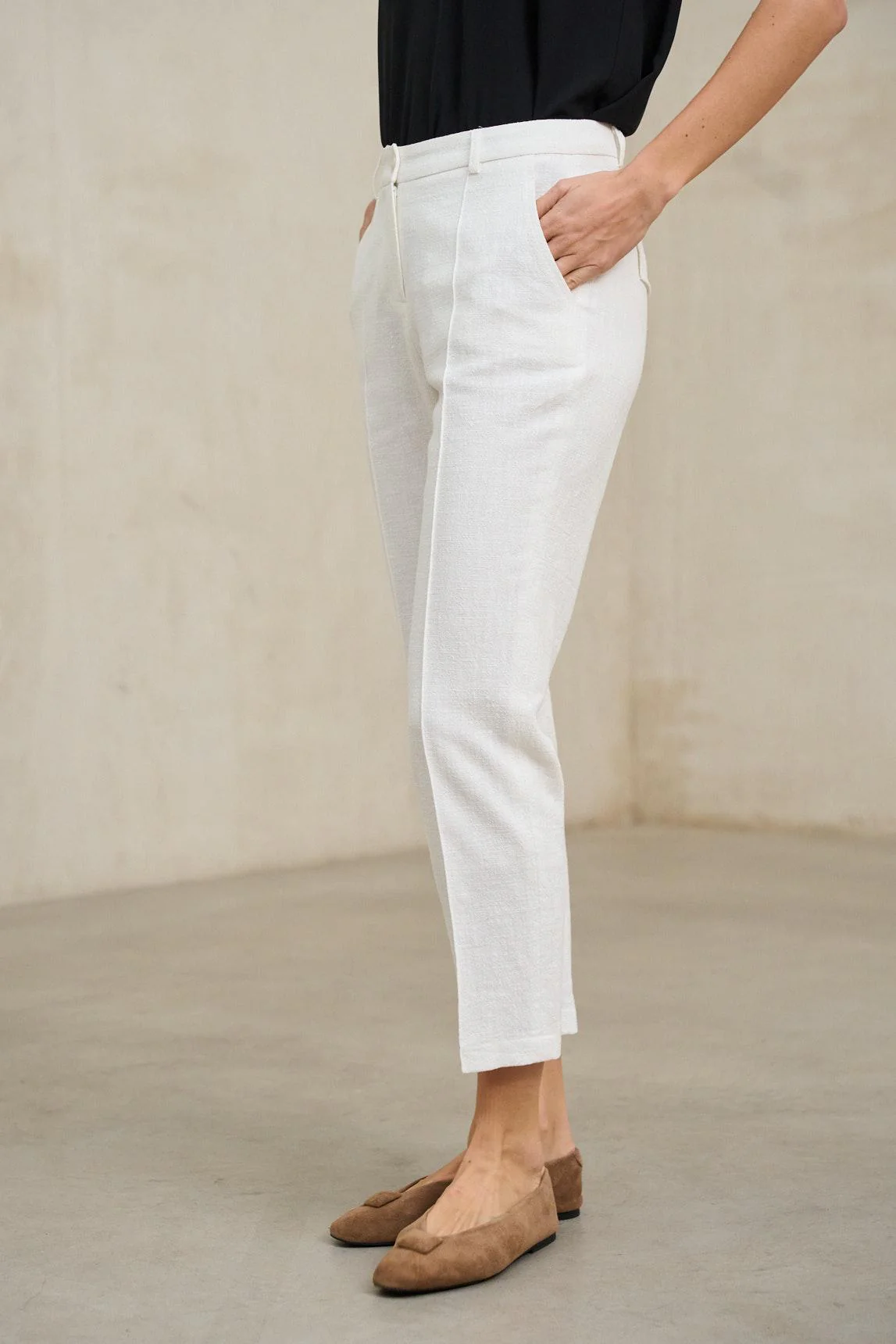 Pantalón Axis blanco - Image 2