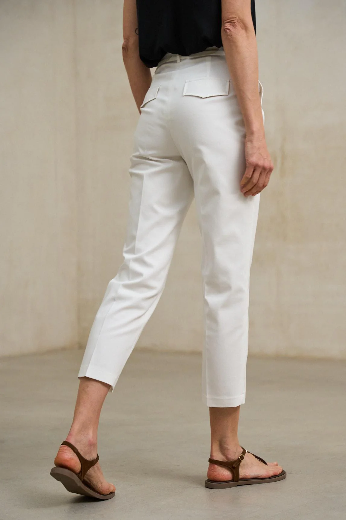 Pantalón Axis blanco roto - Image 4
