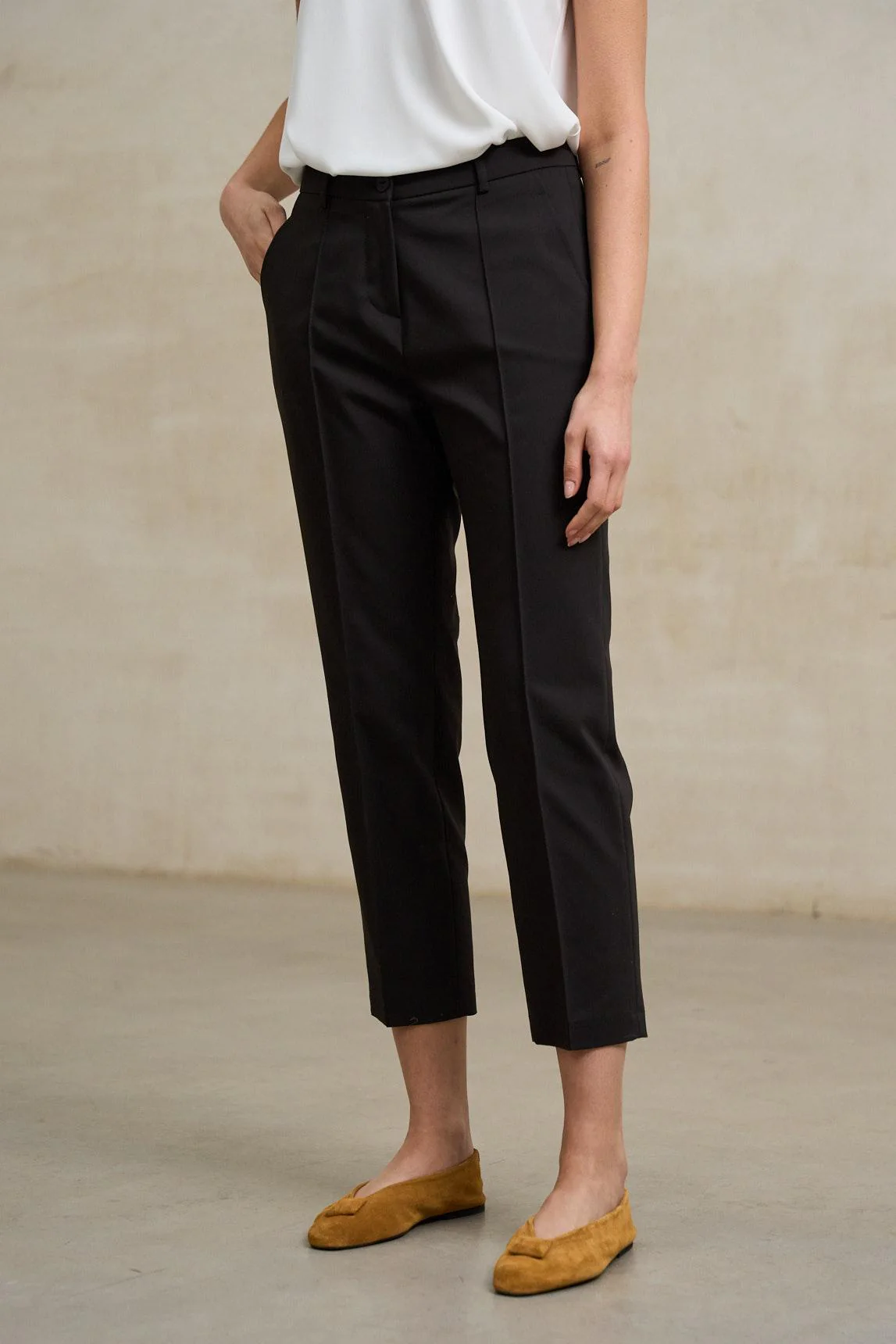 Pantalón Axis negro - Image 3