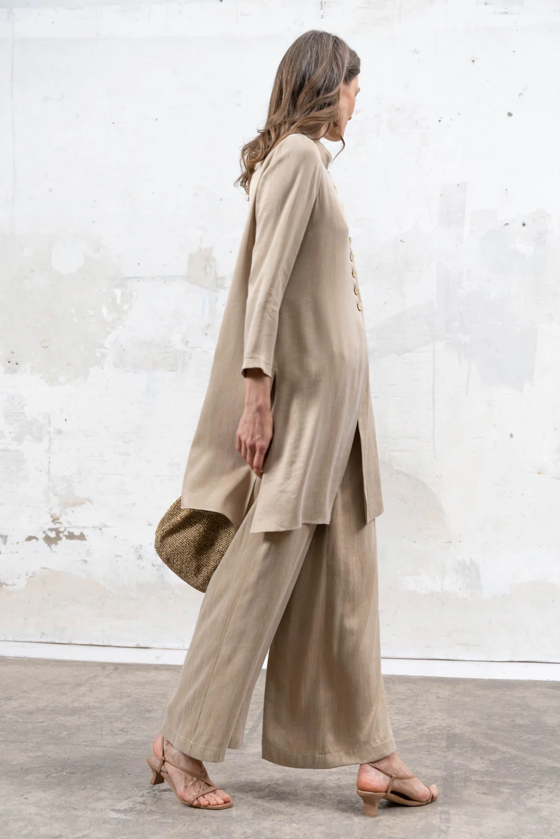Pantalón Biella champagne - Image 6