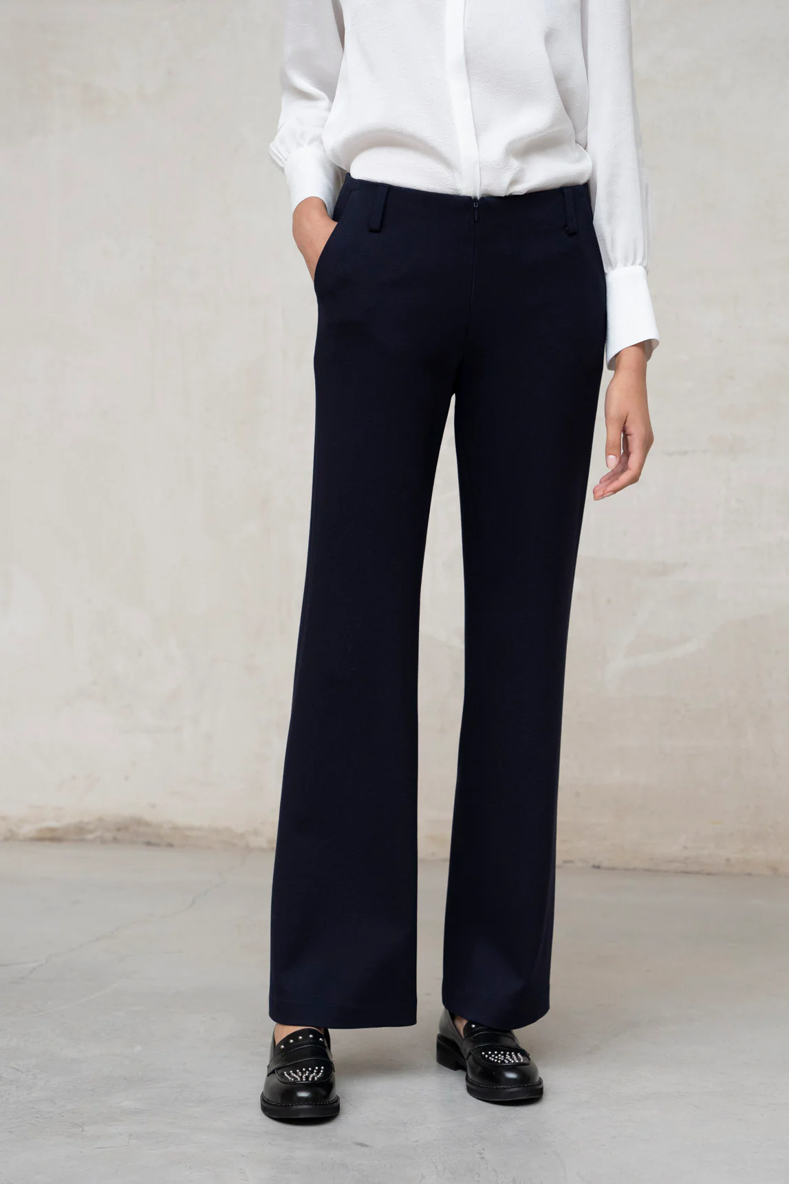 Pantalón Brenta azul marino - Image 2