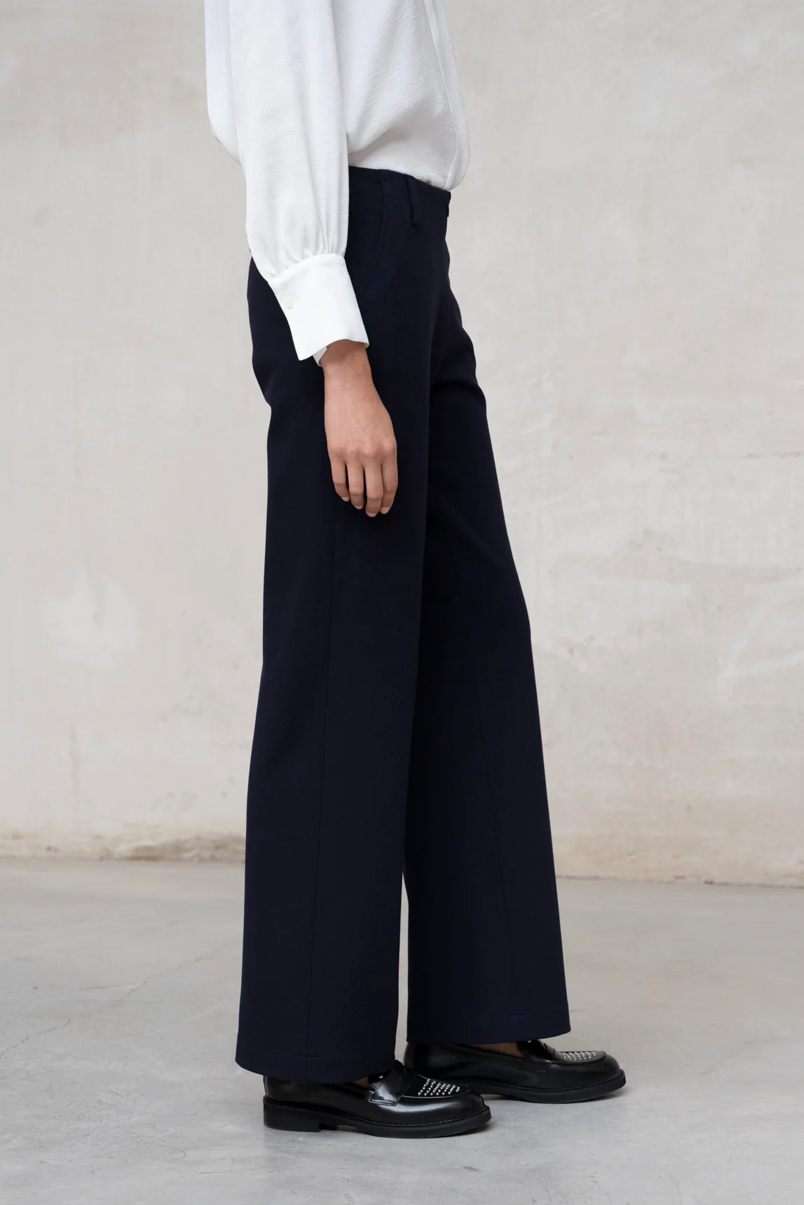 Pantalón Brenta azul marino - Image 3