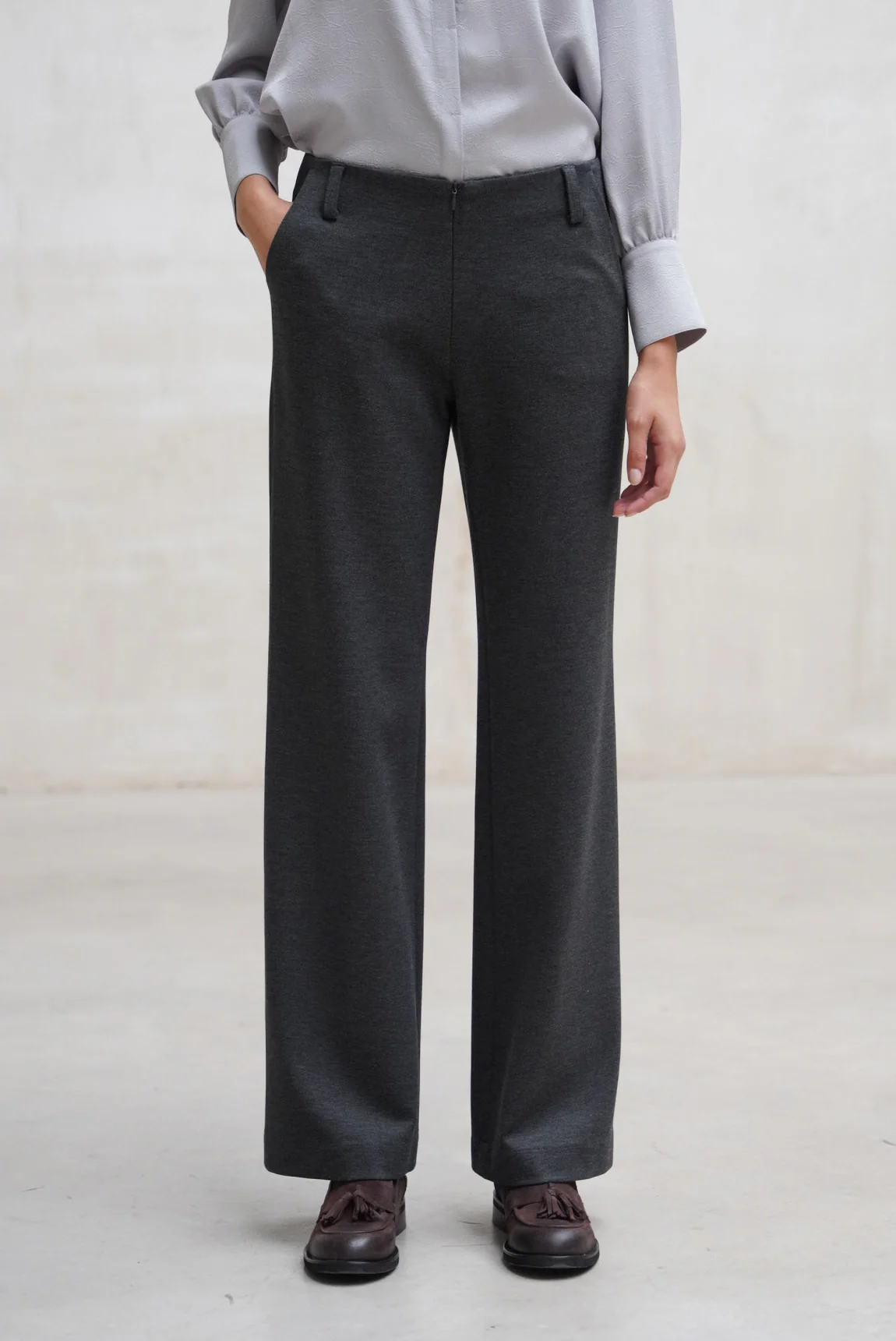 Pantalón Brenta gris