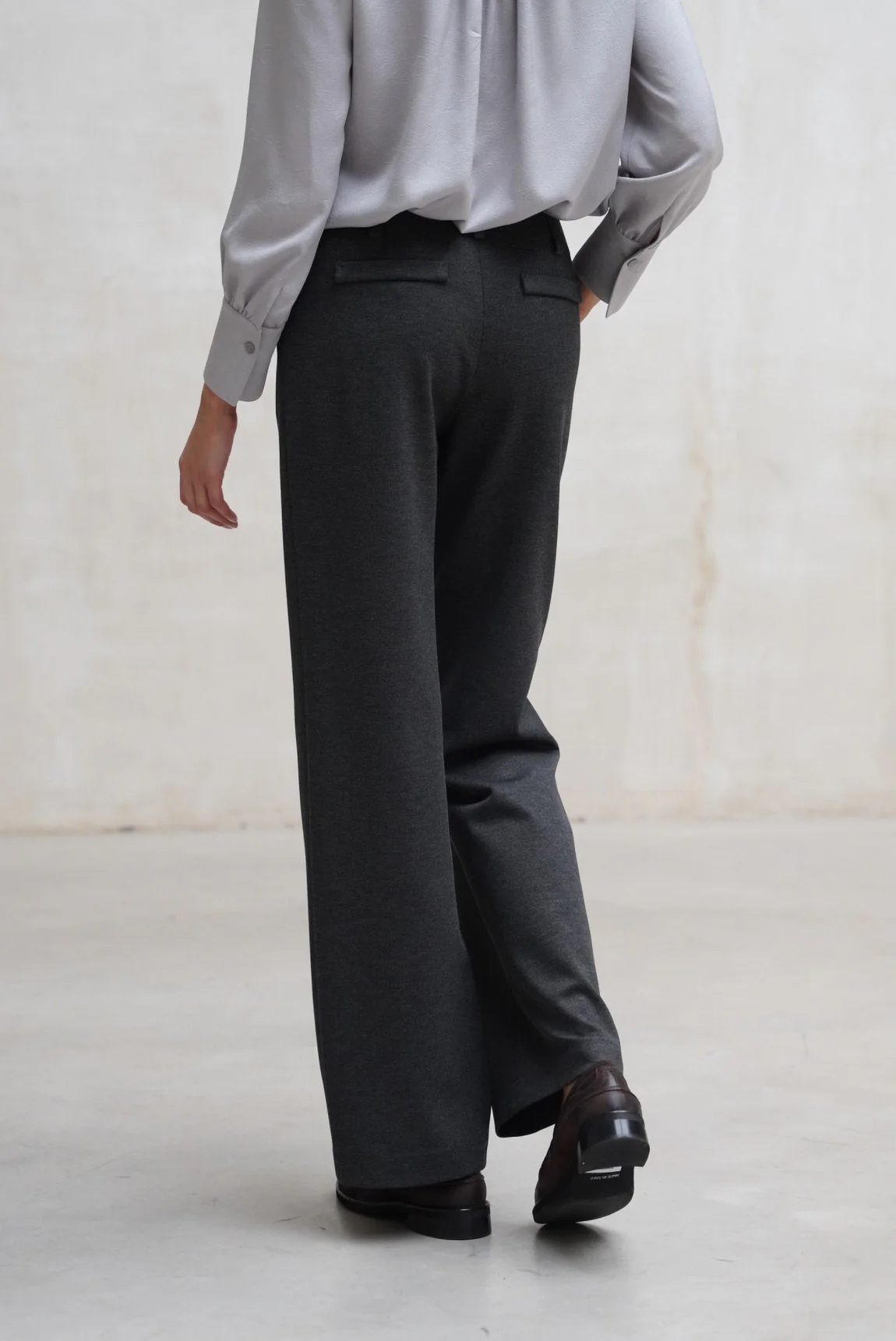 Pantalón Brenta gris - Image 4