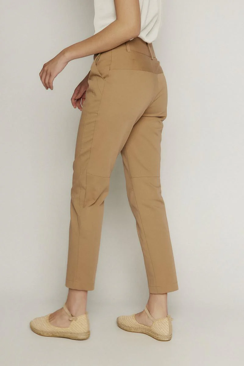 Pantalón Jacy camel - Image 2