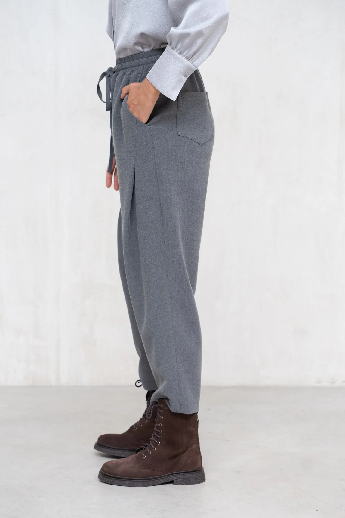 Pantalón Lodi gris - Image 3