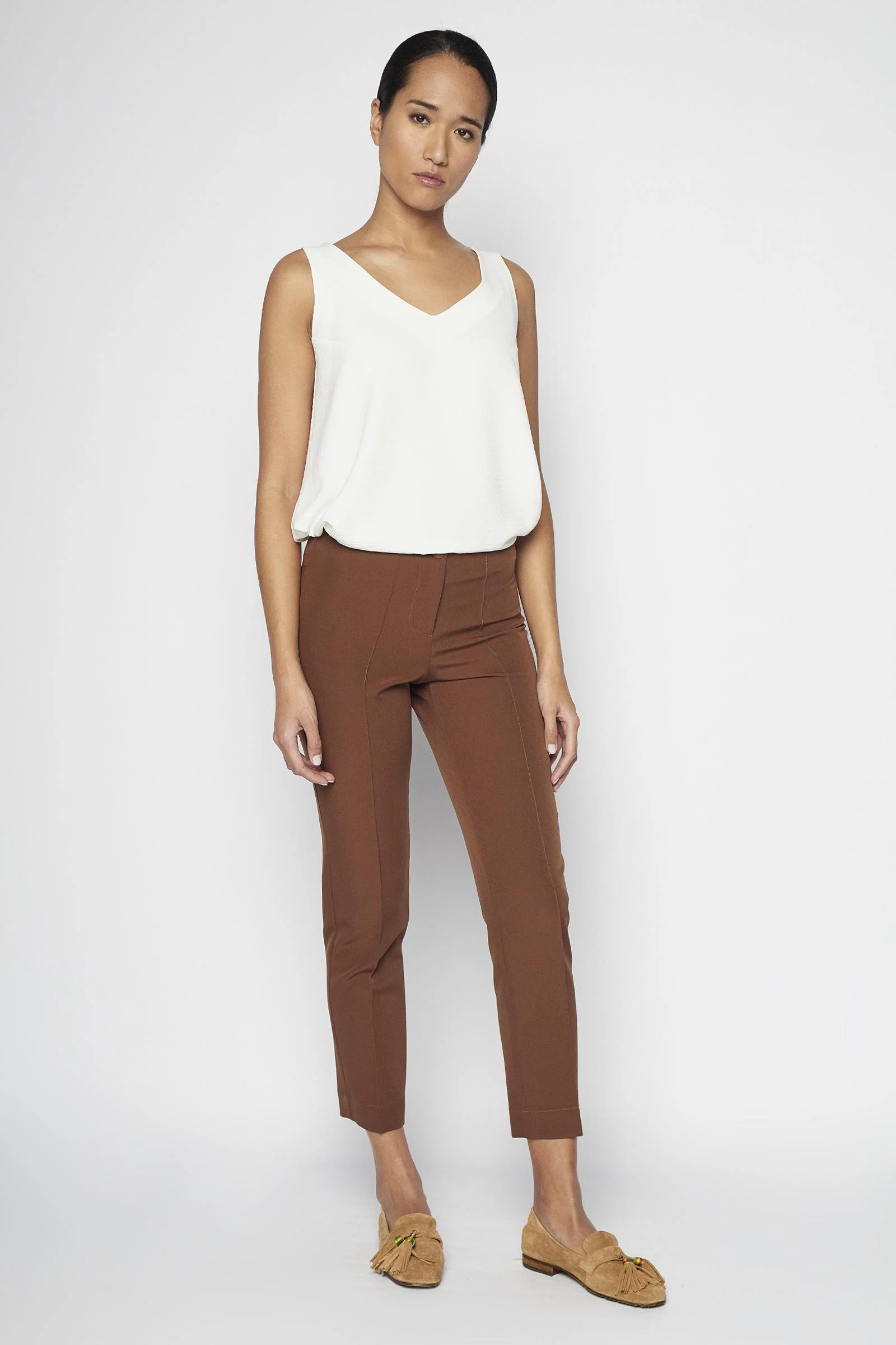 Pantalón Maroa marrón - Image 5