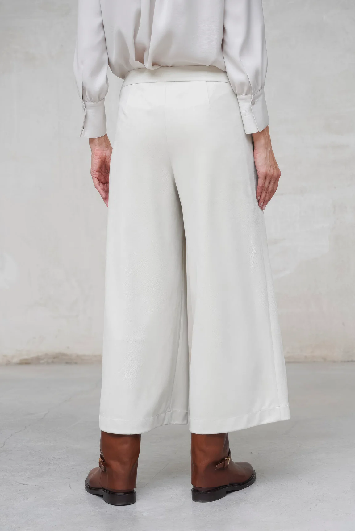 Falda- pantalón Modica crudo - Image 3
