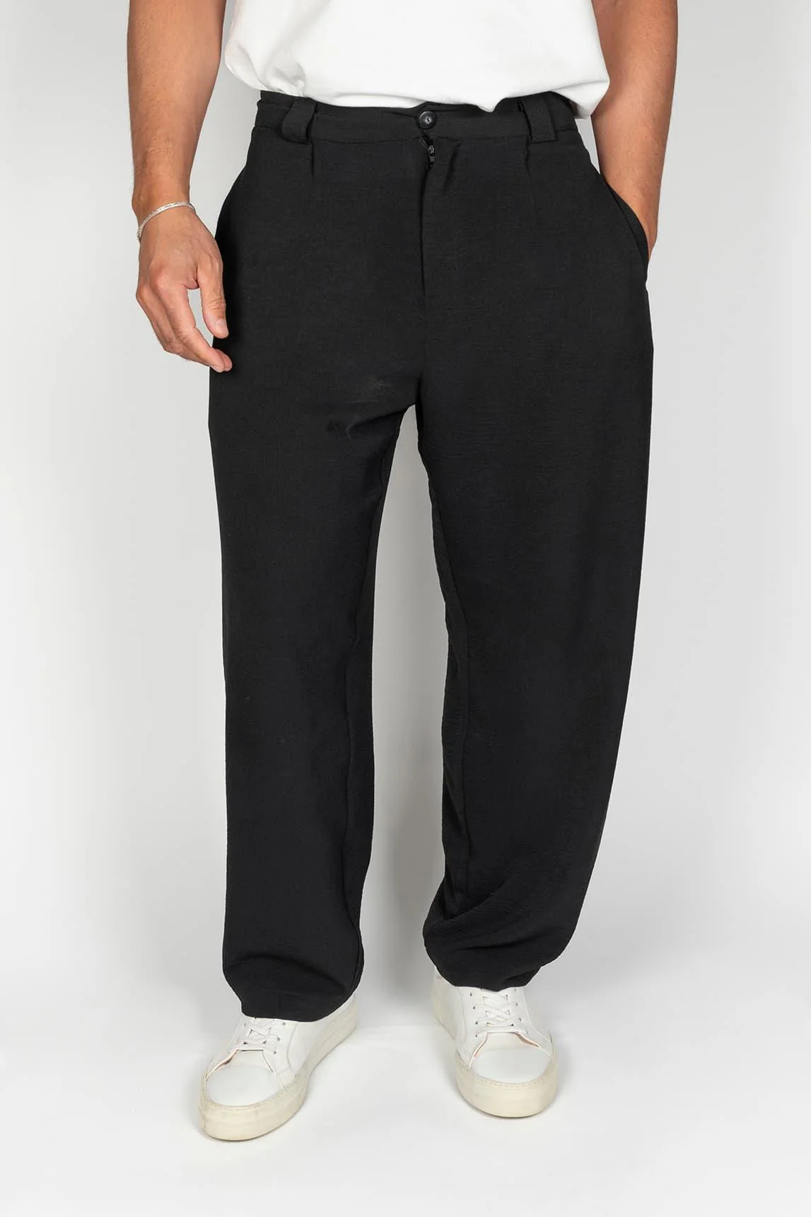 Pantalón Thiago Rivera negro