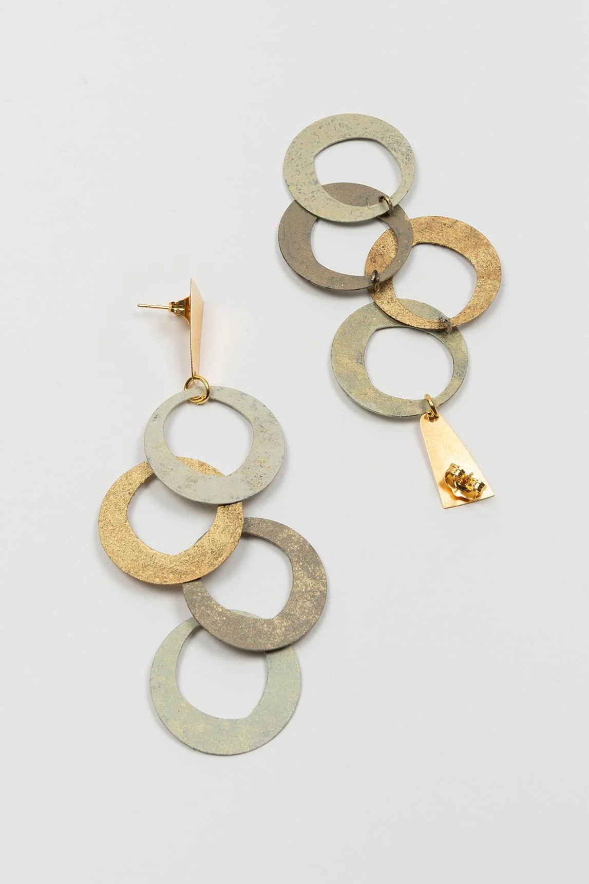 Pendientes Neria dorado FL Private Collection - Image 2