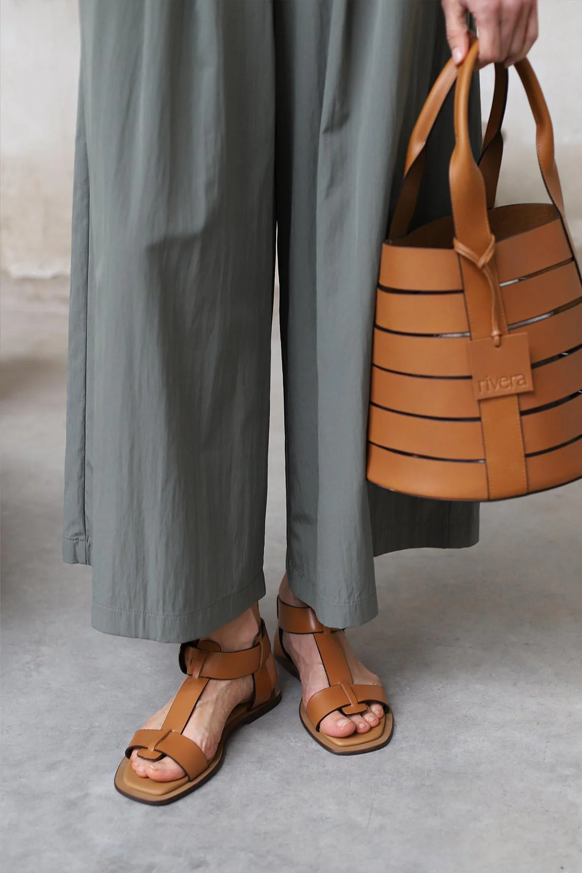 Sandalia Narevia Cuero - Image 5