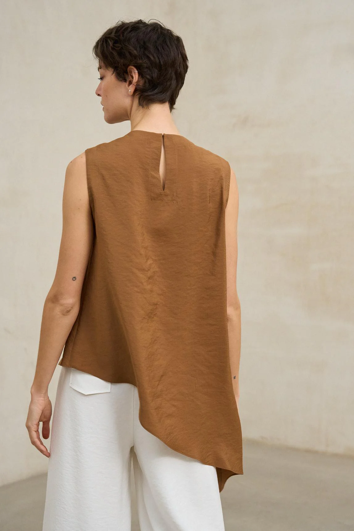 Top Aristea cobre - Image 3