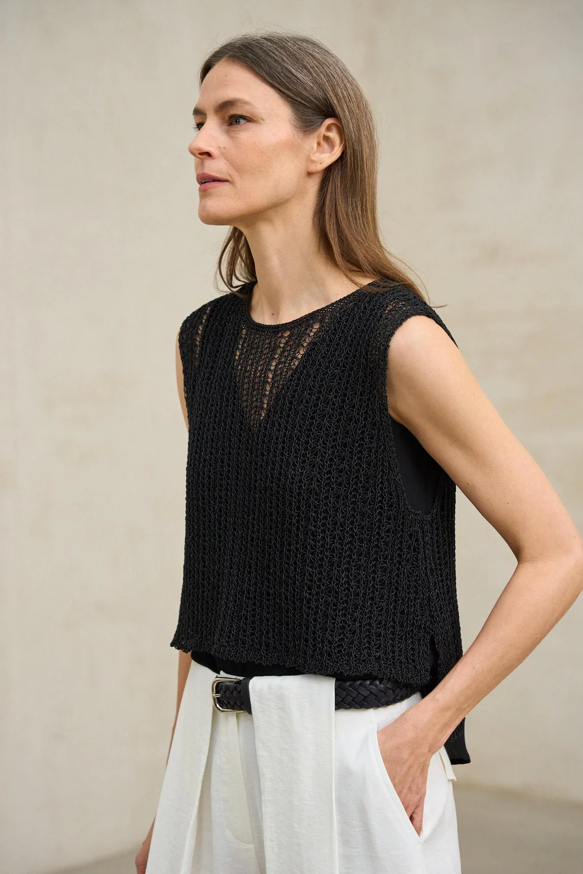 Chaleco Erya negro - Image 2