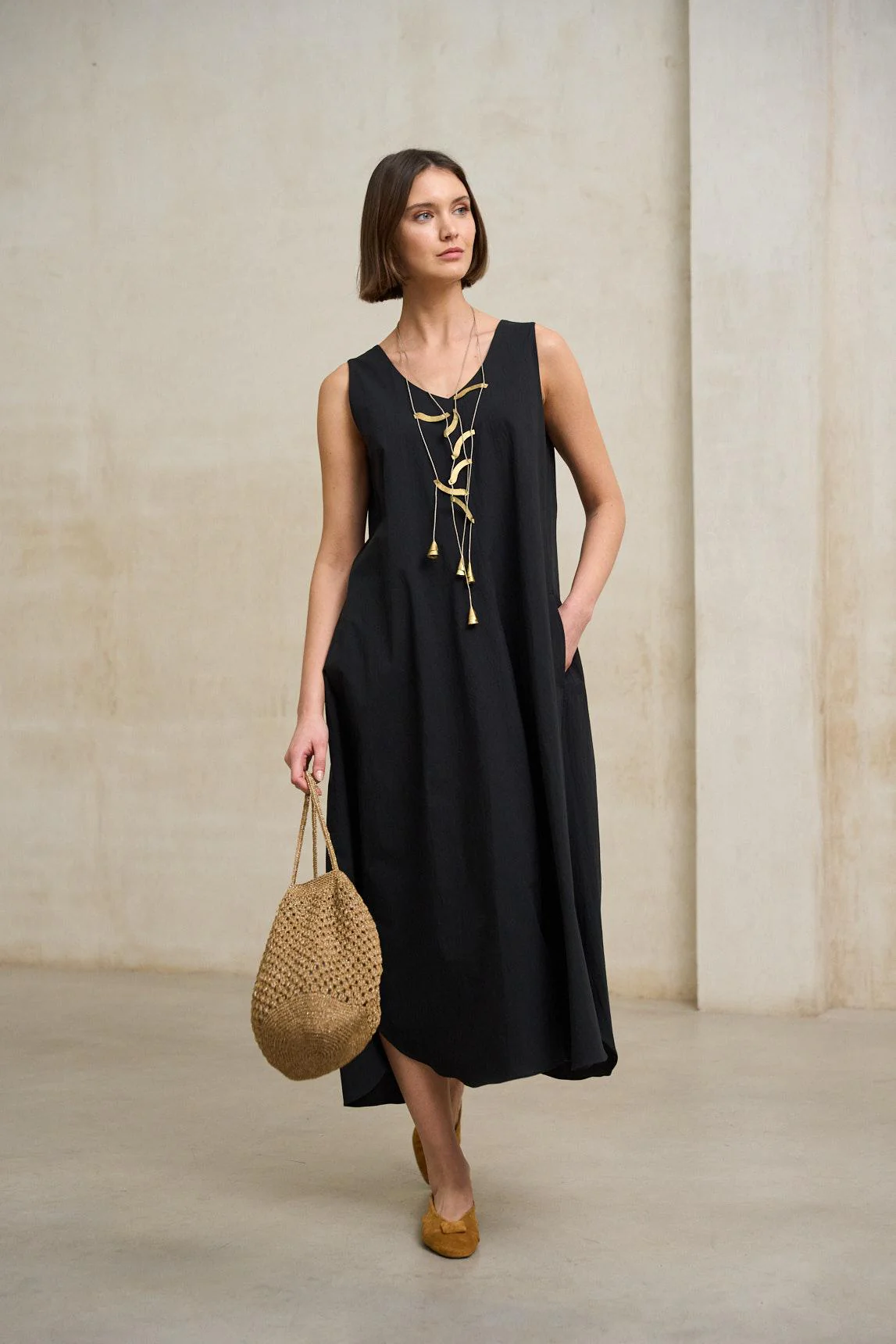 Vestido Serely negro - Image 5
